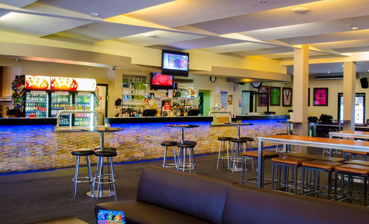 Tenterfield Tavern And Motor Inn Экстерьер фото